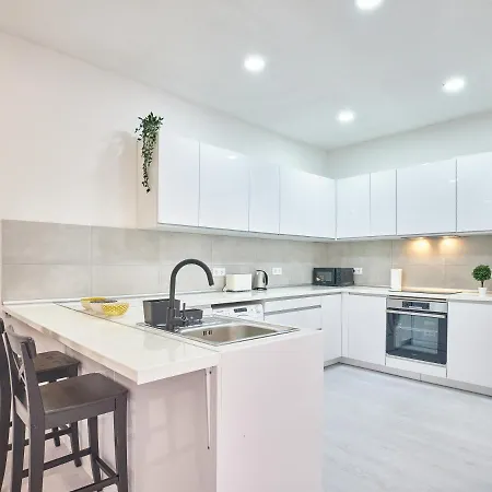 New.Apto-Sol. 3Room 3Bathroom.Recien Reformado. Madrid Exterior foto
